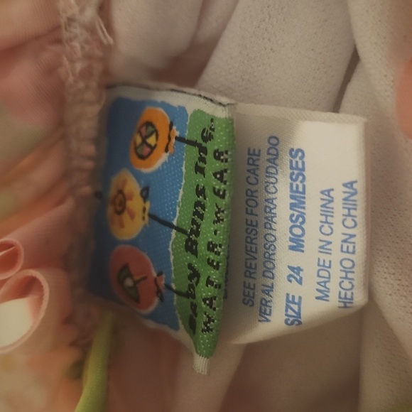 Baby Buns Inc girls swimsuit. Box 5 - Picture 3 of 4